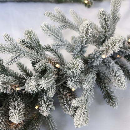 Guirlande de Noël artificielle pré-éclairée avec neige floquée, lumières blanches et jaunes, 22-26 pouces/55-70 CM, PVC